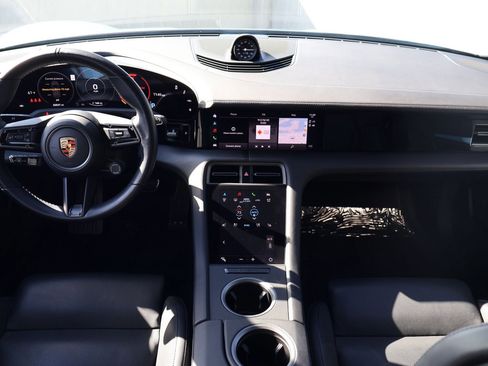 Certified 2023 Porsche Taycan GTS image 22