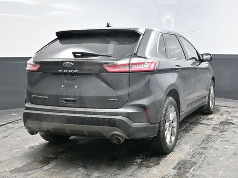 Used 2022 Ford Edge Titanium image 6