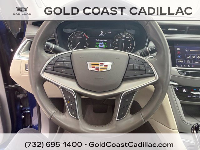 Used 2023 Cadillac XT5 Premium Luxury w/ LPO, Floor Liner Package AWD/4WD image 18