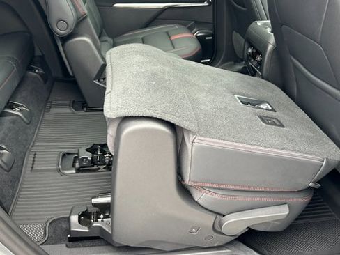 Certified 2024 Chevrolet Traverse RS w/ LPO, Floor Liner Package image 56