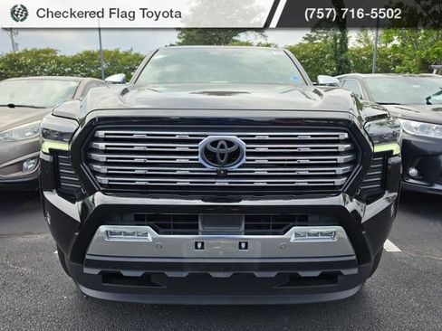 Used 2024 Toyota Tacoma Limited w/ Limited Package (LT) AWD/4WD image 2