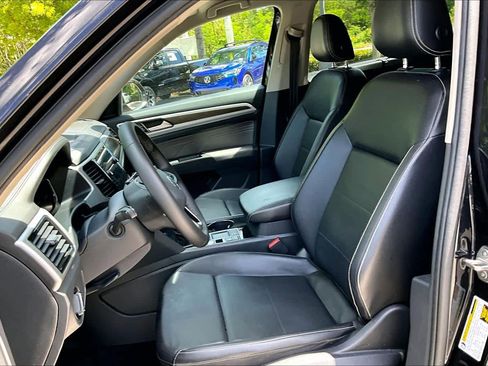 Used 2023 Volkswagen Atlas SE FWD image 8