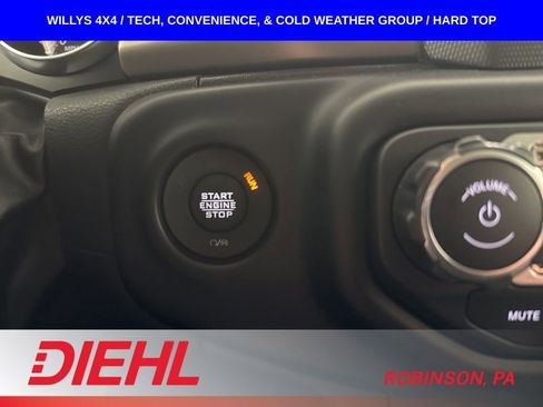 Certified 2022 Jeep Wrangler Unlimited Sport AWD/4WD image 26