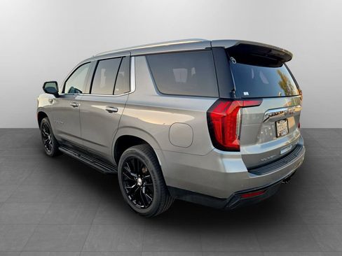 Used 2024 GMC Yukon SLE AWD/4WD image 8