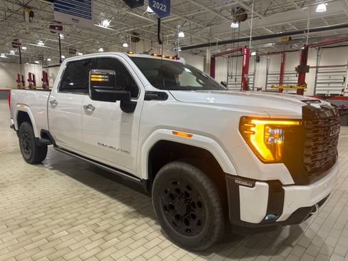 Used 2025 GMC Sierra 2500 Denali Ultimate AWD/4WD image 50