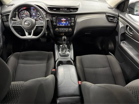 Used 2020 Nissan Rogue Sport S FWD image 17