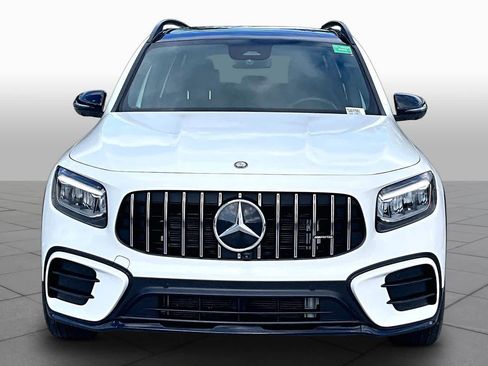 Used 2026 Mercedes-Benz GLB 35 AMG 4MATIC image 4