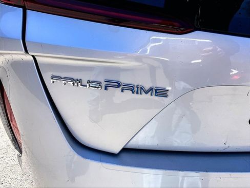 Used 2017 Toyota Prius Prime Plus image 8