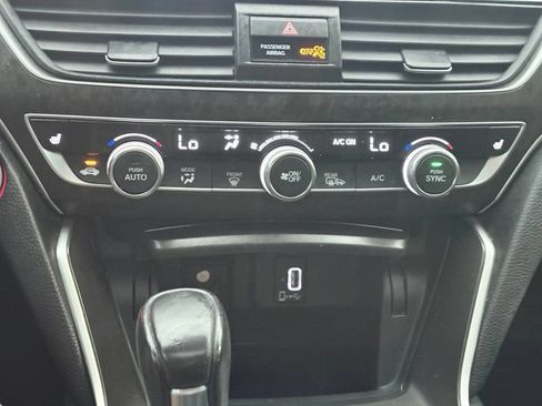 Used 2018 Honda Accord EX-L image 11