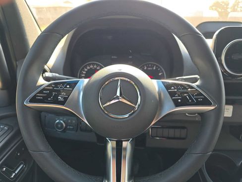 Used 2026 Mercedes-Benz Sprinter 2500 image 25