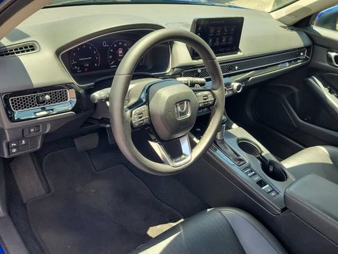 Used 2022 Honda Civic Touring image 16
