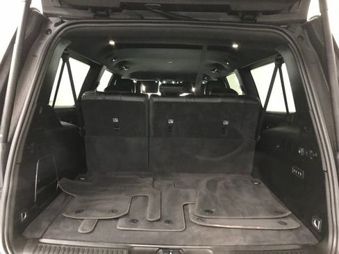 Used 2024 Jeep Wagoneer L Series II w/ Flexible Seating Group image 25