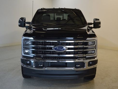 Used 2024 Ford F250 King Ranch w/ Chrome Package AWD/4WD image 8