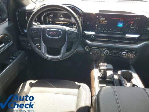 Used 2026 GMC Sierra 1500 Elevation w/ Preferred Package AWD/4WD image 18