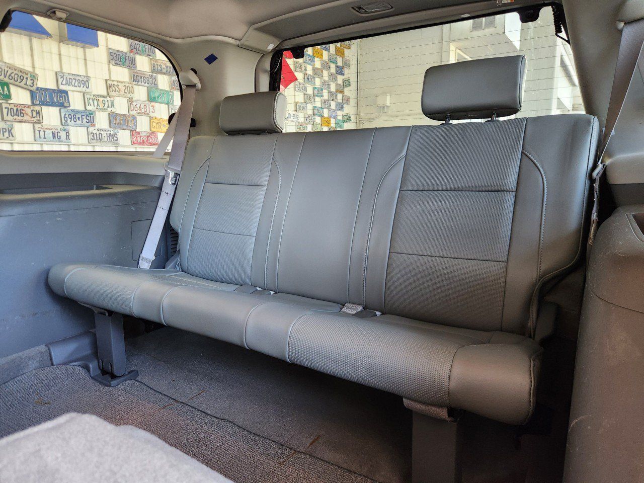 Used 2005 Nissan Armada SE Off-Road w/ (J01) Sunroof Pkg (SE OR) AWD/4WD image 8