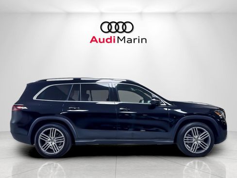 Used 2024 Mercedes-Benz GLS 450 4MATIC image 6