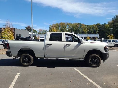 New 2026 RAM 2500 Tradesman image 18
