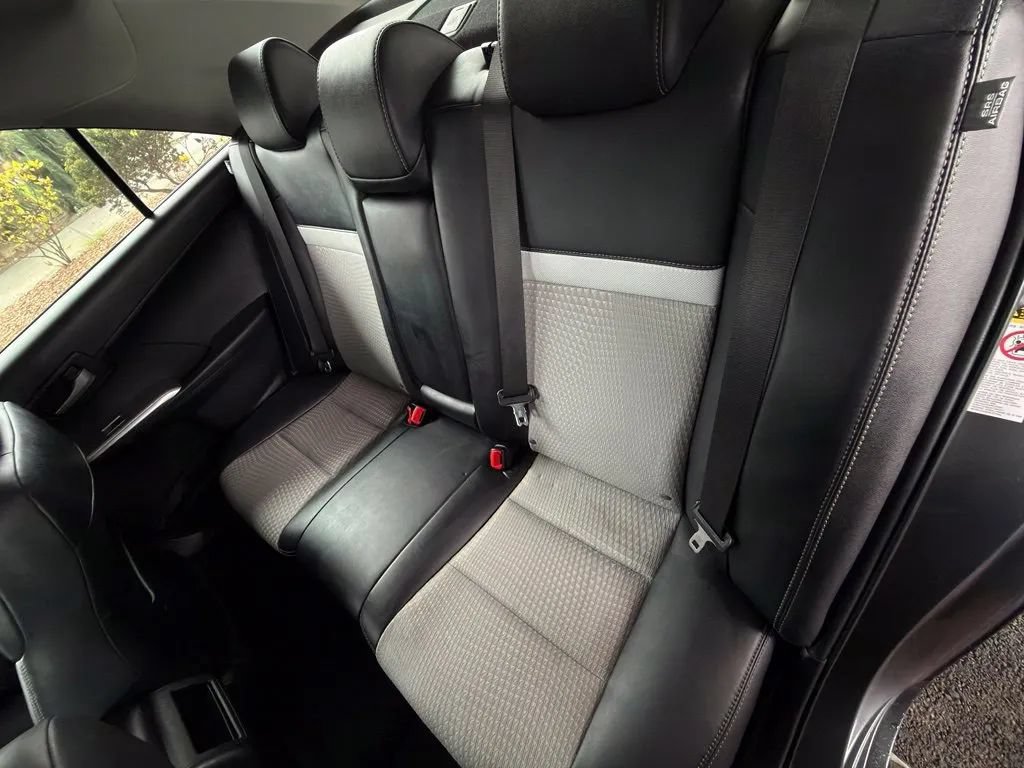 Used 2012 Toyota Camry SE FWD image 22