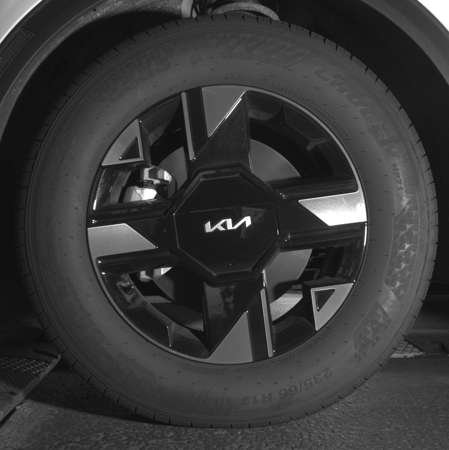 Used 2026 Kia Sportage LX FWD image 13