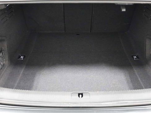 Used 2023 Audi A4 2.0T Premium w/ Convenience Package image 38