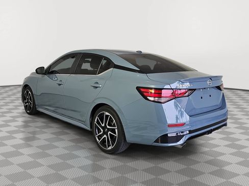 Used 2024 Nissan Sentra SR FWD image 6