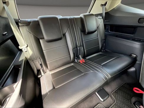 Used 2023 Volkswagen Atlas SE w/ Panoramic Sunroof Package FWD image 29