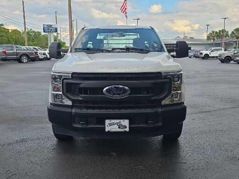 Used 2022 Ford F250 XL RWD image 4