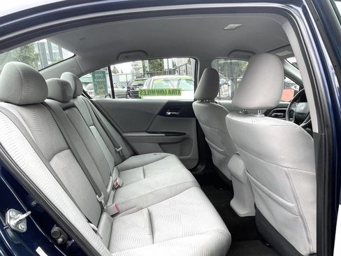 Used 2014 Honda Accord LX image 21