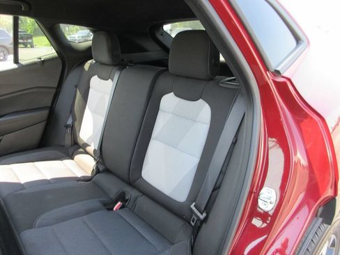 Certified 2024 Chevrolet Trax RS FWD image 18