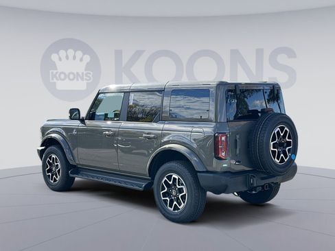 New 2025 Ford Bronco Outer Banks image 4