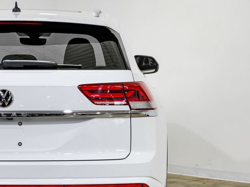 Used 2021 Volkswagen Atlas Cross Sport SEL R-Line w/ Cross Sport MDO Package image 46