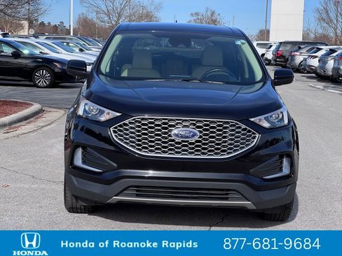Used 2024 Ford Edge SEL image 11