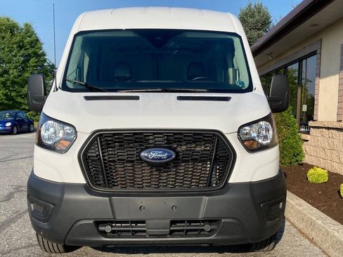 Used 2024 Ford Transit 250 148 Medium Roof RWD image 31