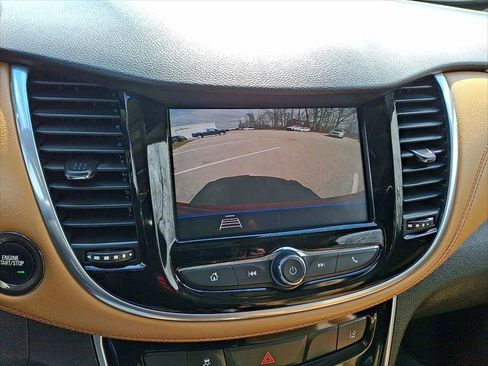 Used 2020 Chevrolet Trax Premier image 15