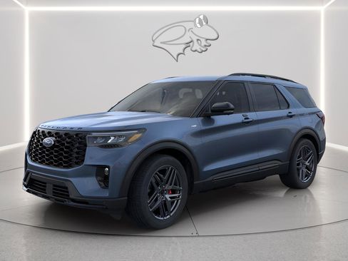 New 2026 Ford Explorer ST-Line AWD/4WD image 2
