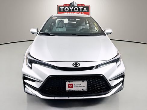 Certified 2025 Toyota Corolla SE image 2
