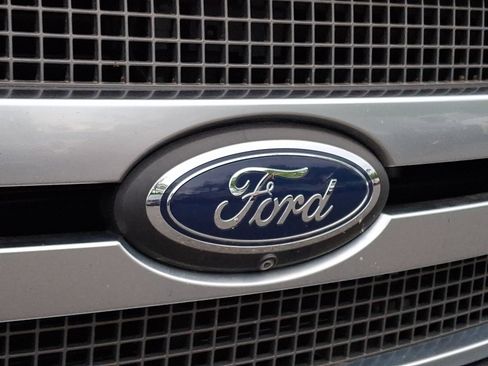 Used 2020 Ford F150 Platinum w/ Equipment Group 701A Luxury AWD/4WD image 9