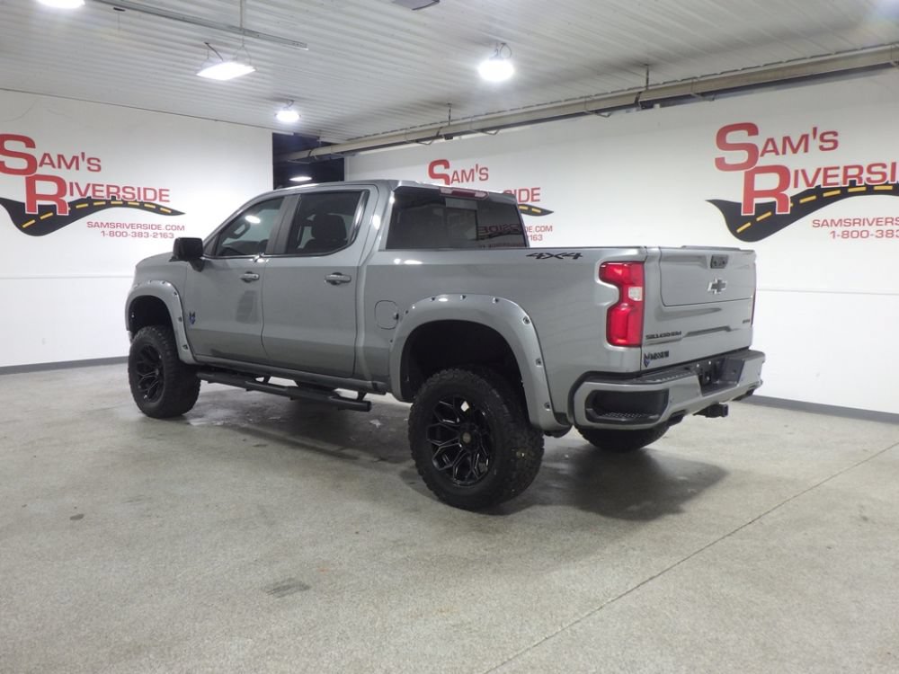 Used 2025 Chevrolet Silverado 1500 RST w/ RST All Star Premium Package AWD/4WD image 2