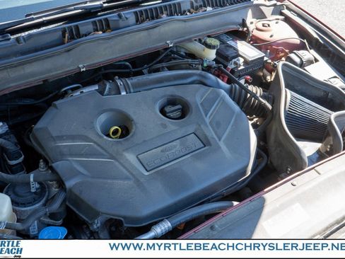 Used 2017 Ford Fusion SE w/ Fusion SE Technology Package image 31