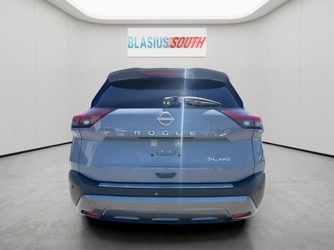 Used 2023 Nissan Rogue SL w/ SL Premium Package AWD/4WD image 4