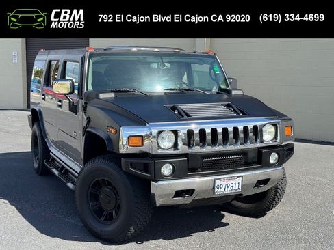 Used 2004 HUMMER H2 w/ Preferred Equipment Group AWD/4WD image 1