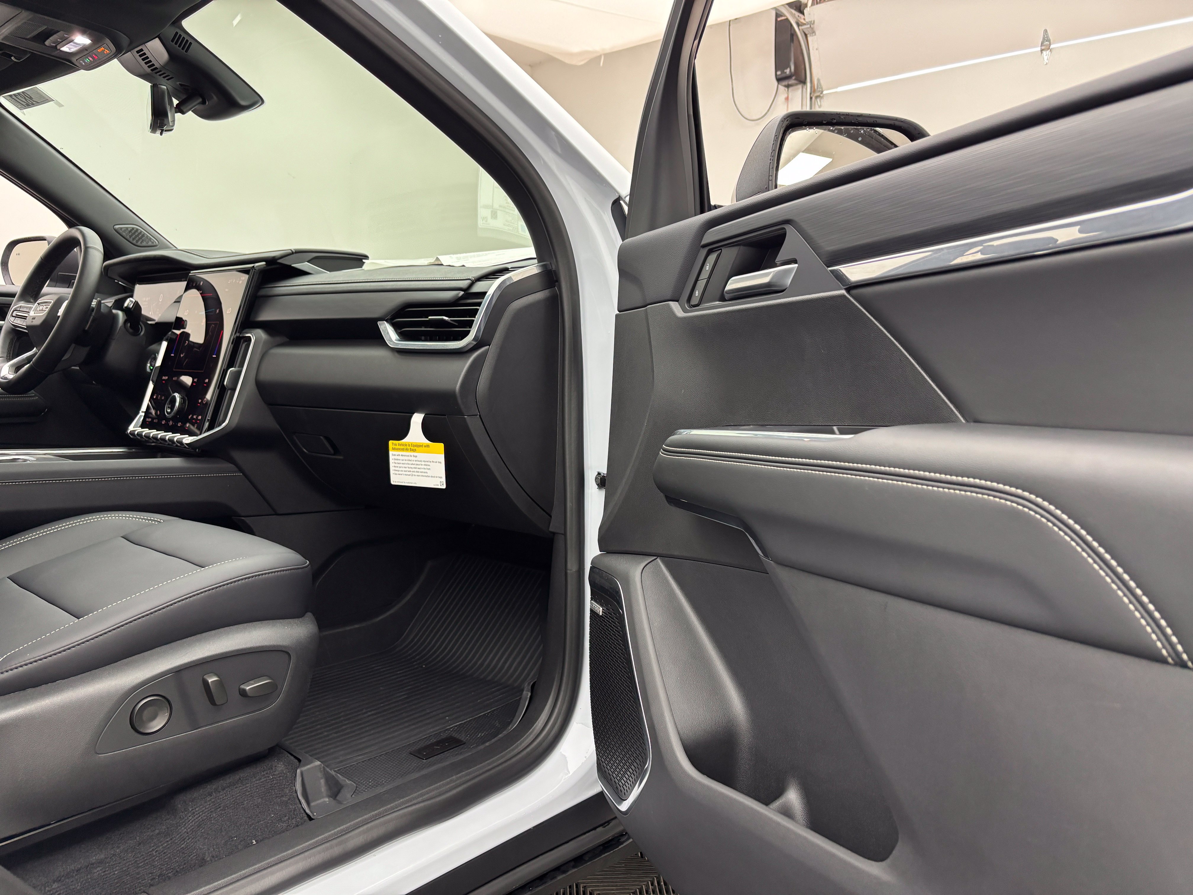 New 2026 GMC Acadia Elevation w/ Elevation Premium Package FWD image 36
