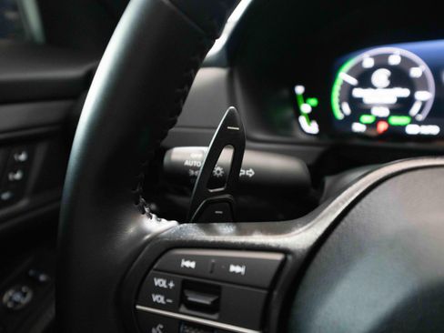 Used 2025 Honda Accord Sport image 13