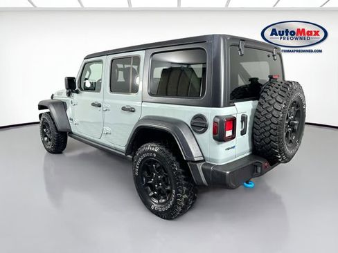 Used 2023 Jeep Wrangler Unlimited w/ Cold Weather Group image 5