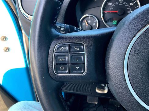 Certified 2017 Jeep Wrangler Unlimited Sahara w/ Dual Top Group image 20