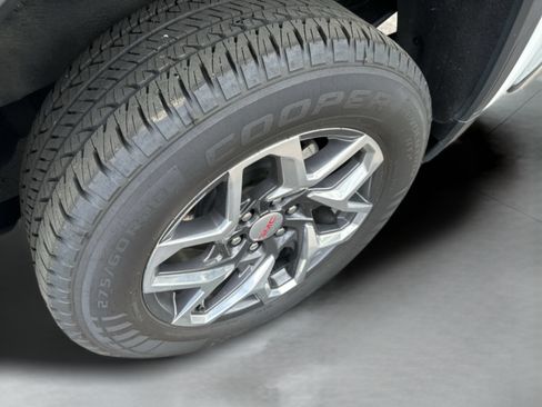 Used 2023 GMC Sierra 1500 SLT w/ SLT Premium Package AWD/4WD image 27