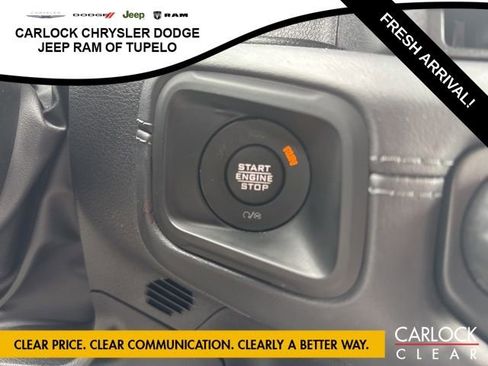 Used 2025 Jeep Wrangler Sahara image 24