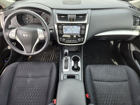 Used 2018 Nissan Altima 2.5 SV w/ 2.5 SV Technology Package image 8