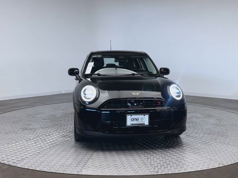 Certified 2025 MINI Cooper S image 3