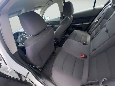 Used 2014 Chevrolet Cruze LT FWD image 25